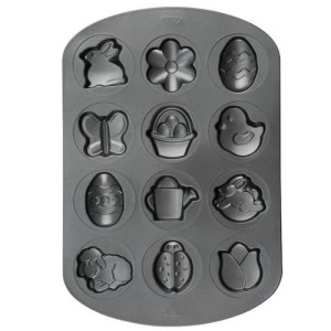 Wilton 12 Cavity Easter Baking Tin