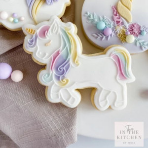 Oh My Cookie - Unicorn Embosser & Cutter