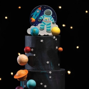 Spaceman Gumpaste Cake Topper 