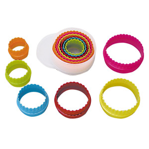 Round Coloured Cookie Cutters Set/6
